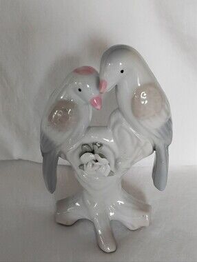 Vtg Porcelain Lovebirds Figurine - White and Pink Decorative Bird Statue